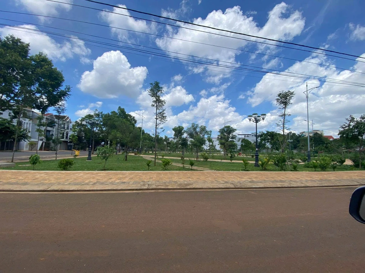 Bán đất mặt tiền Lê Văn Nhiễu Quận 12, 76 m², 5,8 tỷ - Ảnh thu nhỏ 3