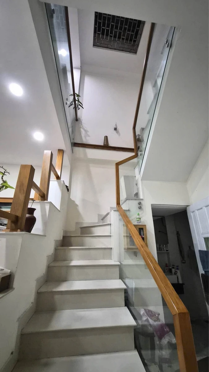 Bán nhà 2 tầng mặt tiền 112,3m² Trần Nhật Duật Nha Trang 10,5 tỷ - Ảnh thu nhỏ 2