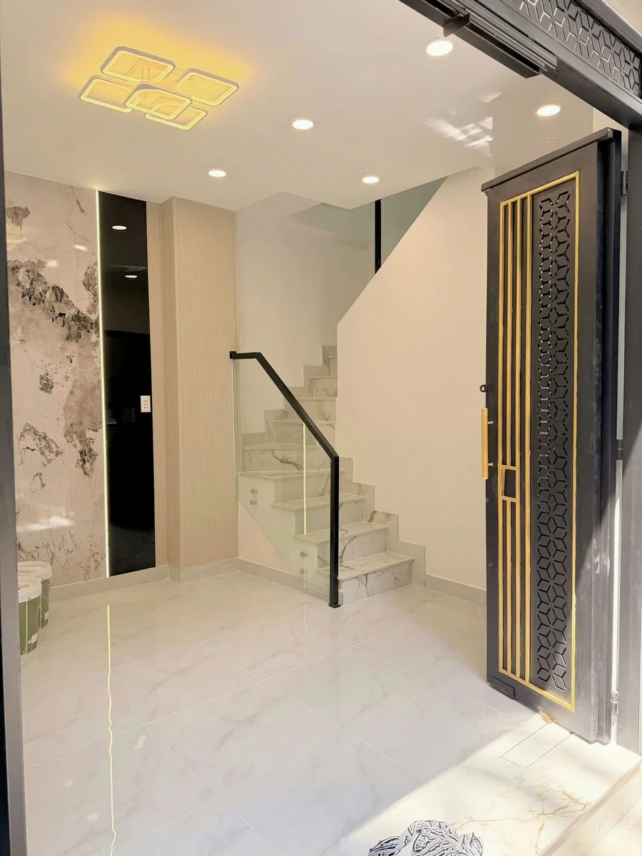 Bán nhà Quận 4 50m² 2PN 3WC 3 tỷ 5 - Ảnh thu nhỏ 2