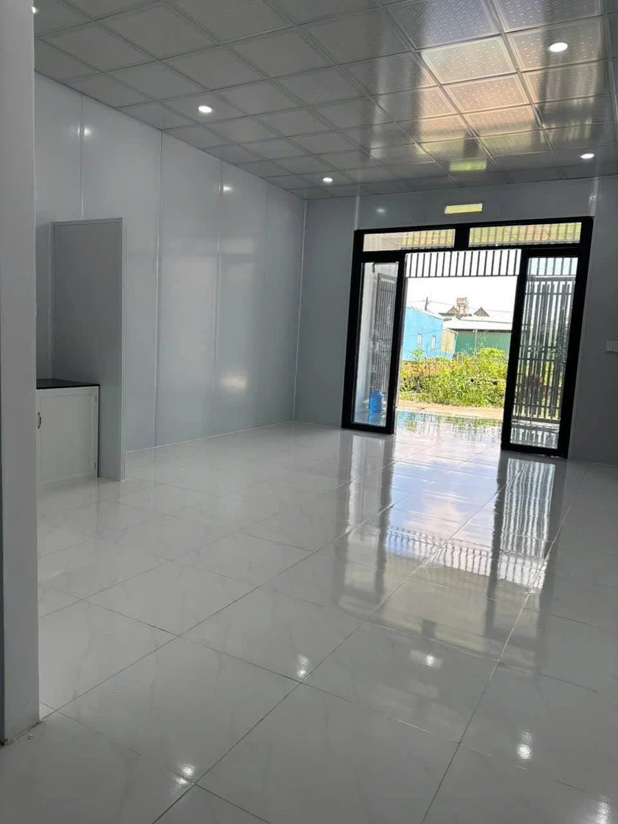 Bán nhà mới 2 phòng ngủ 90m2 gần ngã ba Thái Học - Ảnh thu nhỏ 3