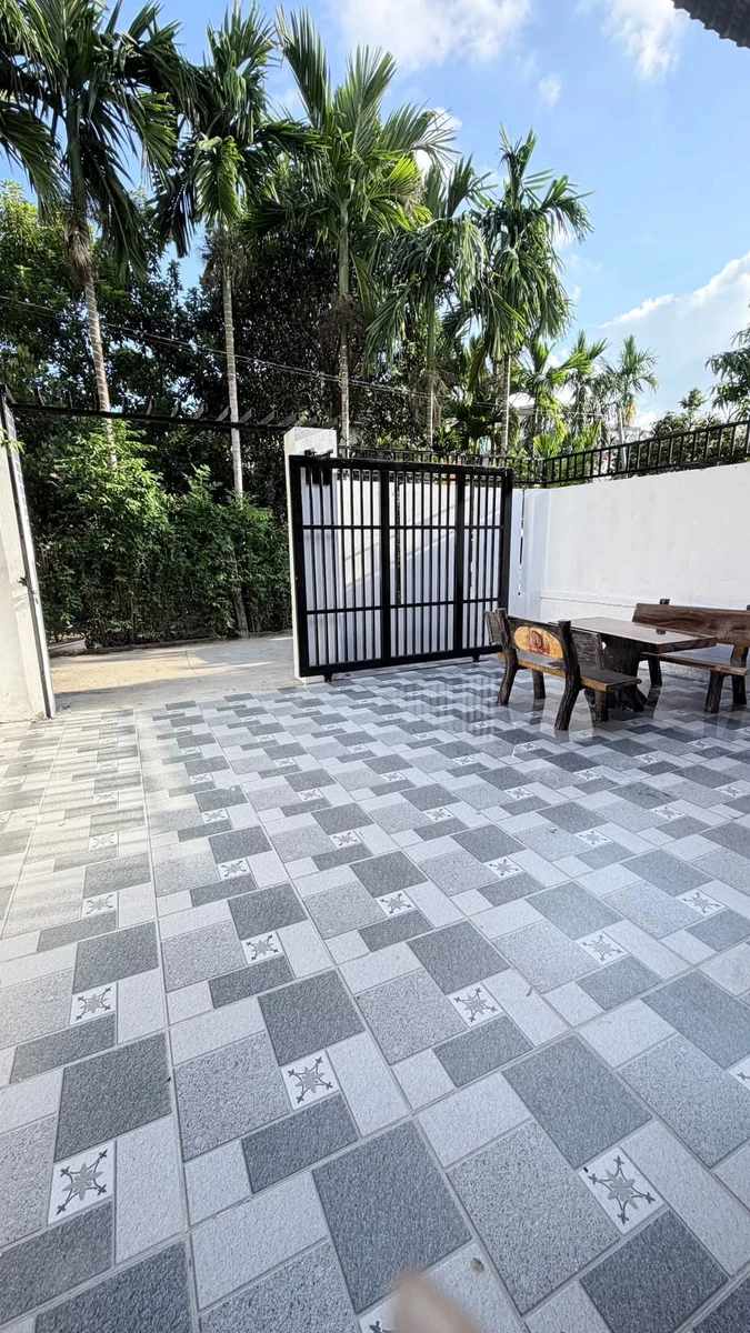 Bán nhà mái thái 2PN 120m² gần Nguyễn Trãi 1,5 tỷ - Ảnh 1