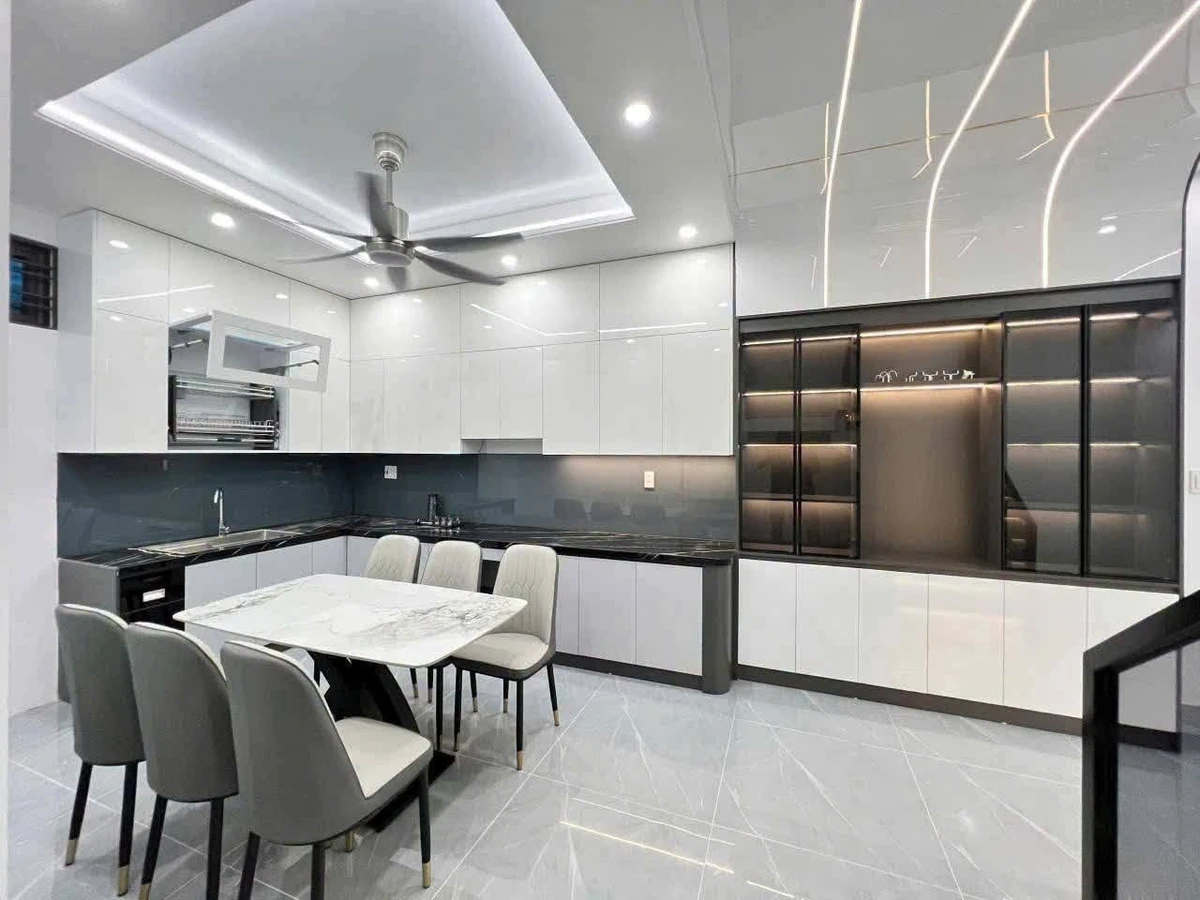 Bán nhà 4 tầng 63m² có gara ô tô, full nội thất tại Quỳnh Hoàng, An Dương - Ảnh thu nhỏ 3