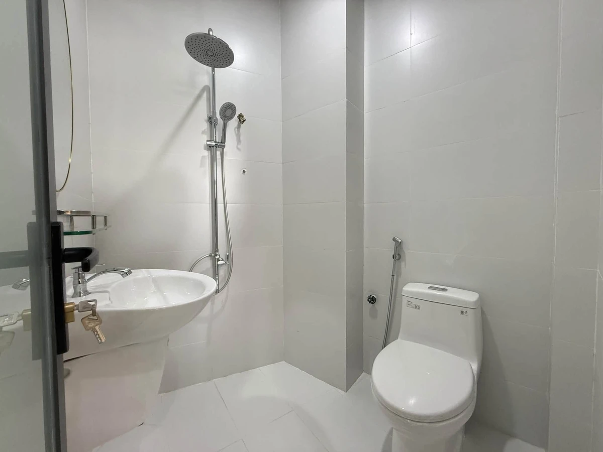 Bán nhà 3 tầng 42m² hẻm cạn đường Lê Hồng Phong, Quy Nhơn, giá 2,6 tỷ - Ảnh thu nhỏ 4