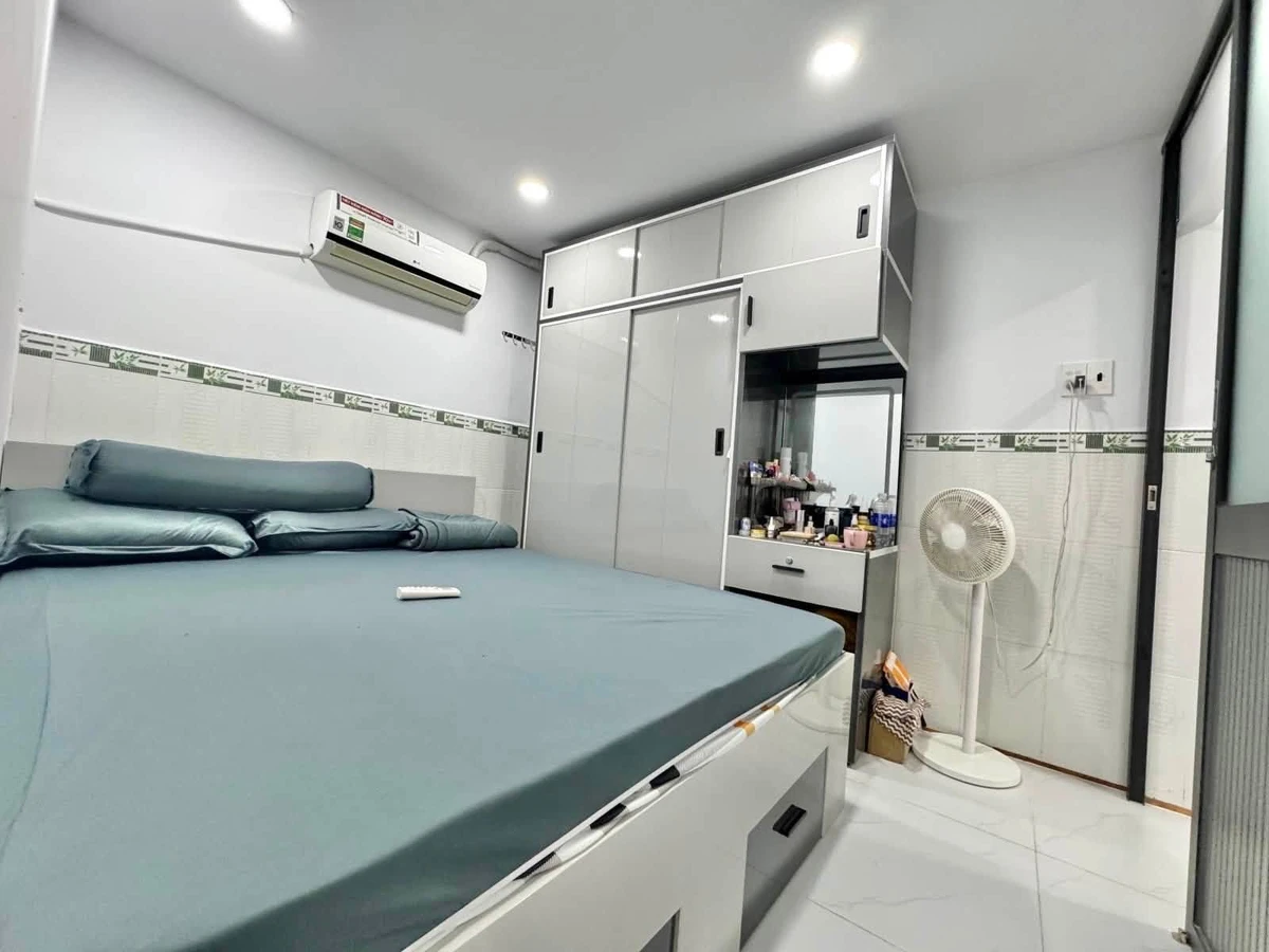 Bán nhà 3 phòng ngủ 45m² Quận 11 gần Đầm Sen 5,1 tỷ - Ảnh thu nhỏ 4
