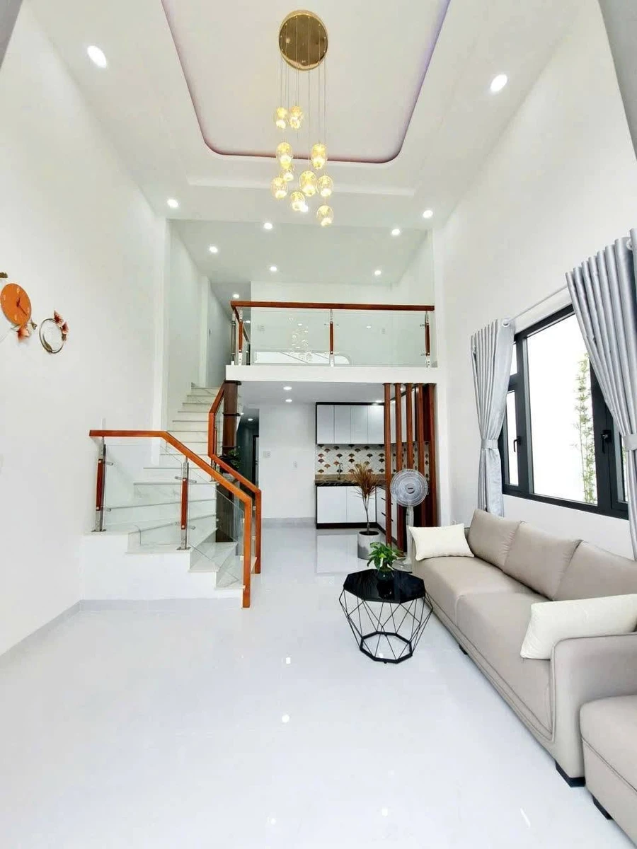 Bán nhà hẻm Trưng Vương, Hóc Môn, 95m², 4PN, 4 tỷ 999 - Ảnh 1