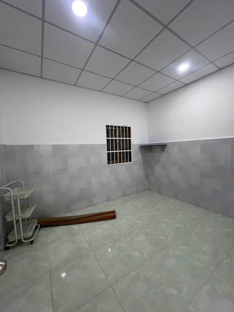 Bán nhà mặt tiền kinh doanh 139m2 Lê Duẩn, Phan Thiết - Ảnh thu nhỏ 3