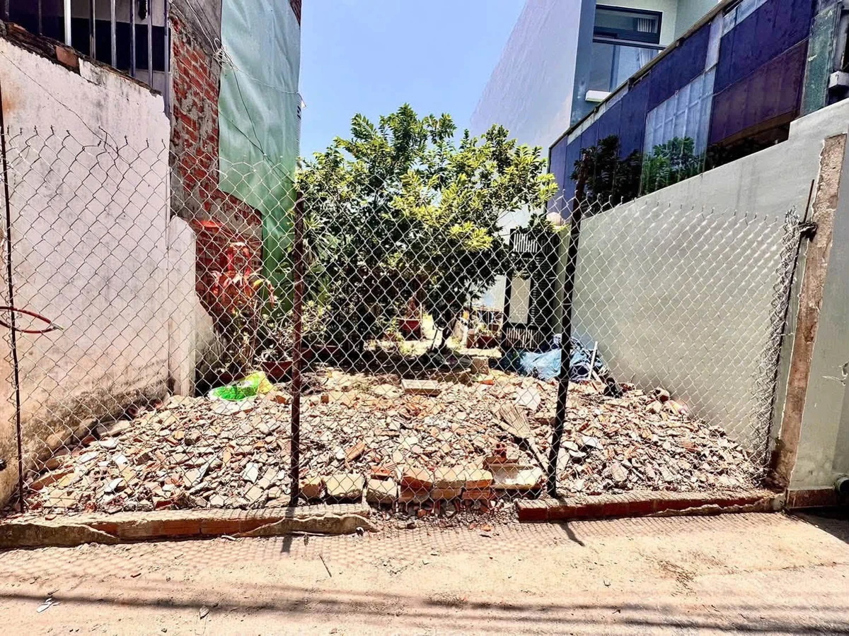 Bán đất hẻm Phú Xương Nha Trang 122.7m² 3.15 tỷ - Ảnh 1