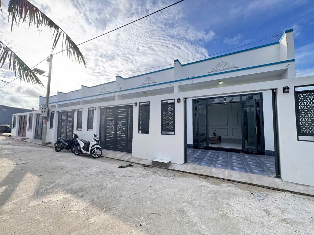 Nhà 3PN 2WC 100m² Rạch Giá 1 tỷ 550 triệu - Ảnh thu nhỏ 2