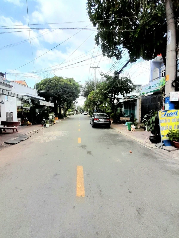 Nhà 136m² 2 tầng 3 phòng ngủ Linh Trung - 3.3 tỷ nhaviewsong
