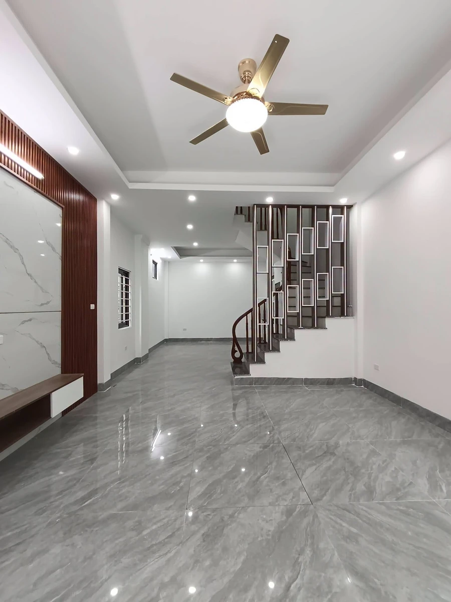 Bán nhà 4 tầng 60m2 Đức Giang, hơn 8 tỷ - Ảnh thu nhỏ 3