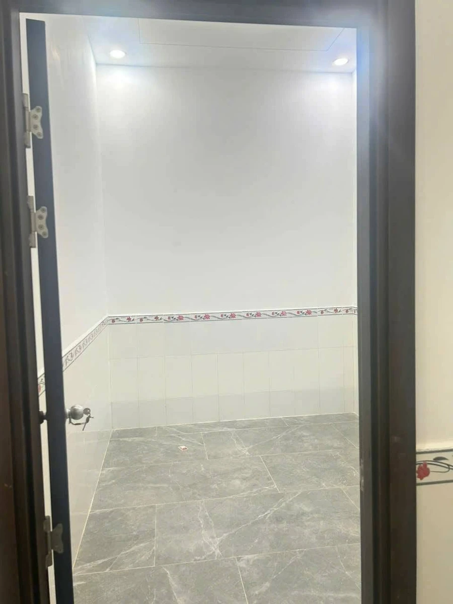 Cho thuê nhà 2PN hẻm Nguyễn Thiện Thuật Rạch Giá 4 triệu/tháng - Ảnh thu nhỏ 5