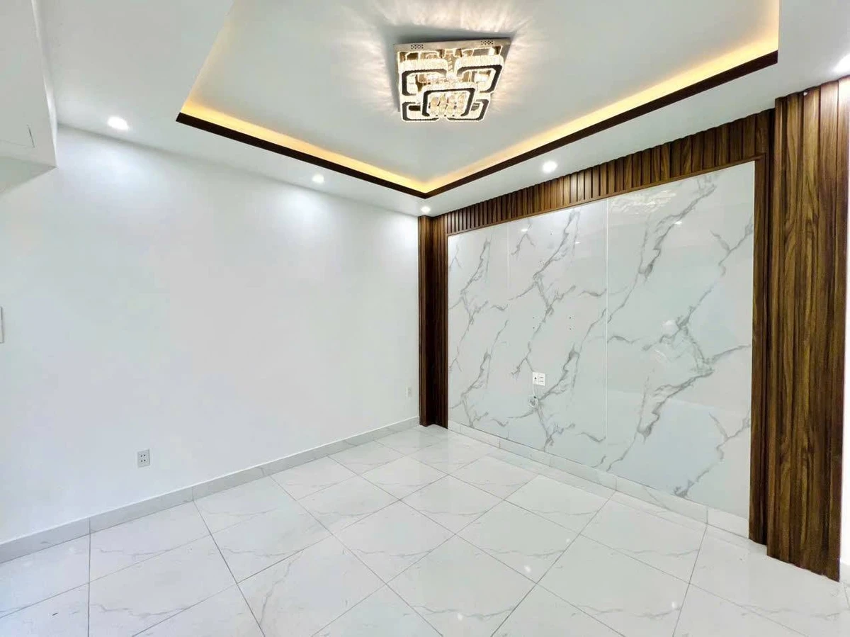 Bán nhà 4 tầng 38m² Lê Lai, Quận 1 - 2.9 tỷ - Ảnh thu nhỏ 3