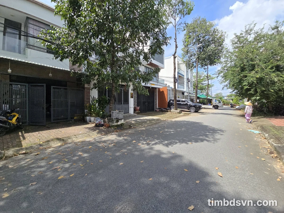 Bán nhà trệt lầu sân thượng Nam Long 210m2, 3 phòng ngủ - Ảnh thu nhỏ 2