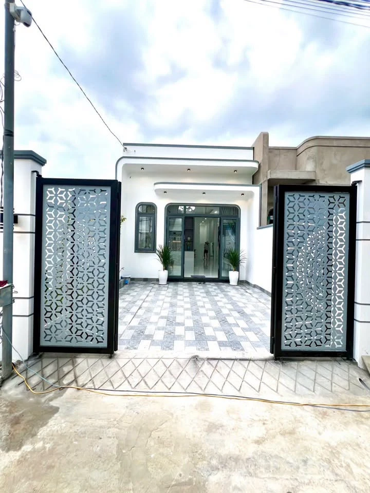 Bán nhà mới 105m2, 2 phòng ngủ, Bình Tân - 1 tỷ 550 triệu - Ảnh 1