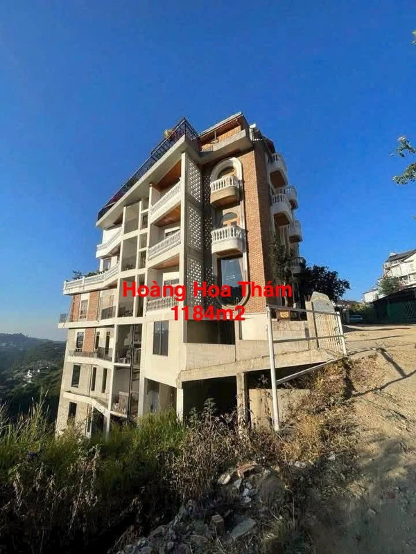 Bán khách sạn Đà Lạt 1.184m² 8 tầng đường Hoàng Hoa Thám