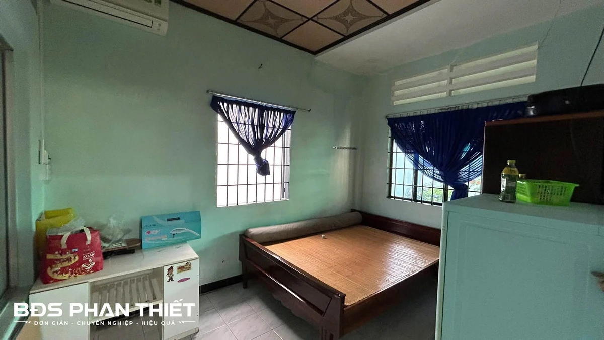 Bán nhà sẹt 232m2 Lê Duẩn Phan Thiết 3 tỷ 7 - Ảnh thu nhỏ 3