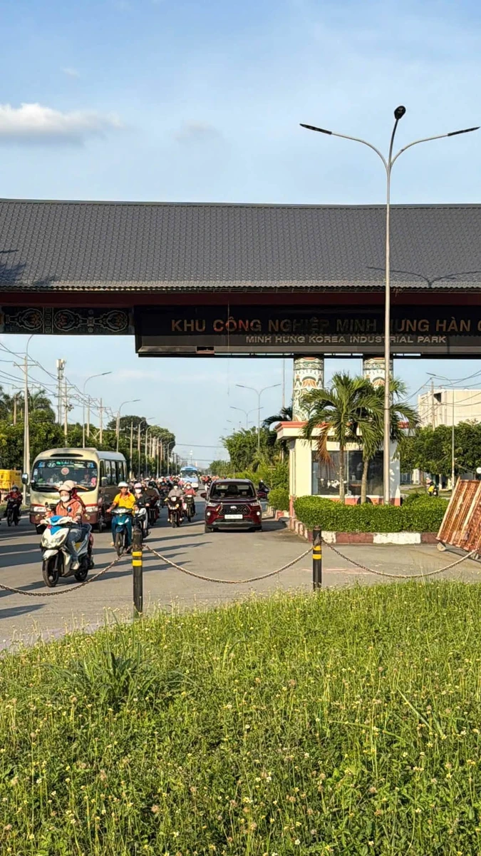 Bán đất sào 4000m2 gần KCN Minh Hưng Bình Dương - Ảnh thu nhỏ 2