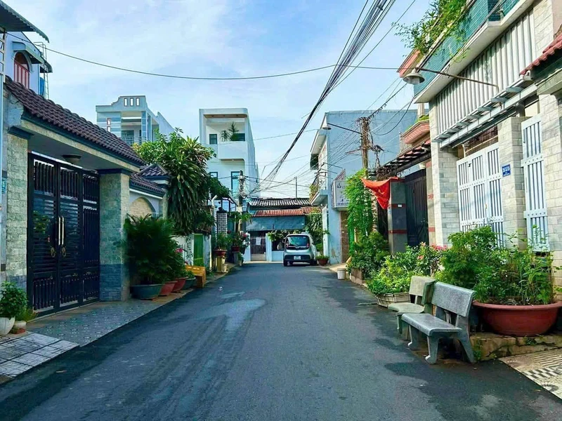 Bán nhà 1 trệt 1 lầu 90m² Bửu Hòa 3,85 tỷ duoi1ty