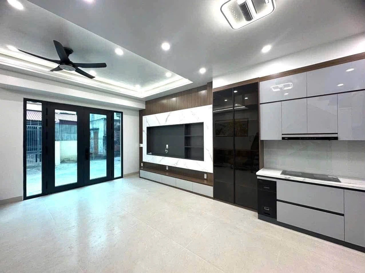 Bán nhà 4 tầng 4PN 170m2 Lê Hồng Phong Hải Phòng - Ảnh thu nhỏ 3