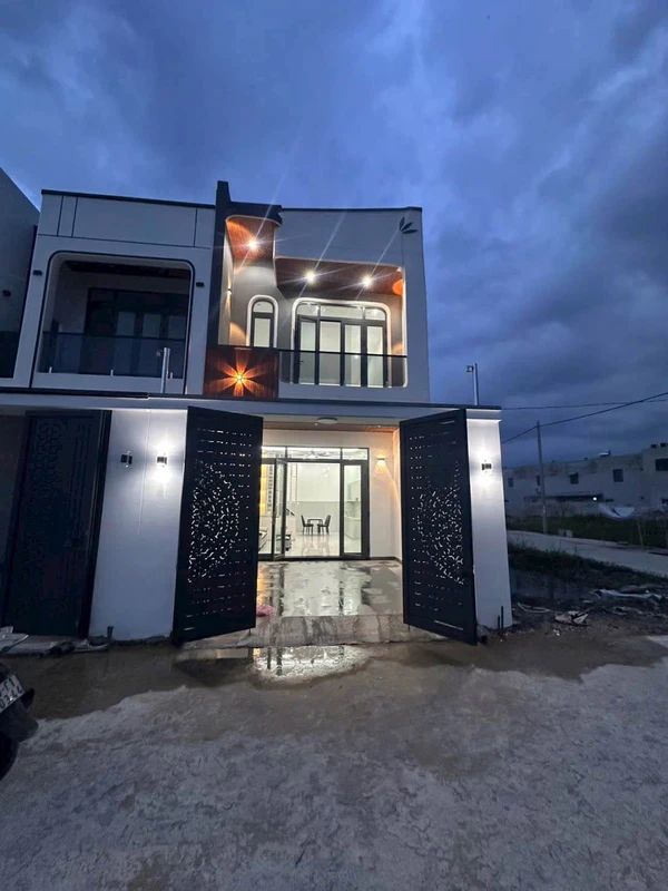 Bán nhà 1 trệt 1 lầu 95m2 Tân Triều Đồng Nai 2,5 tỷ