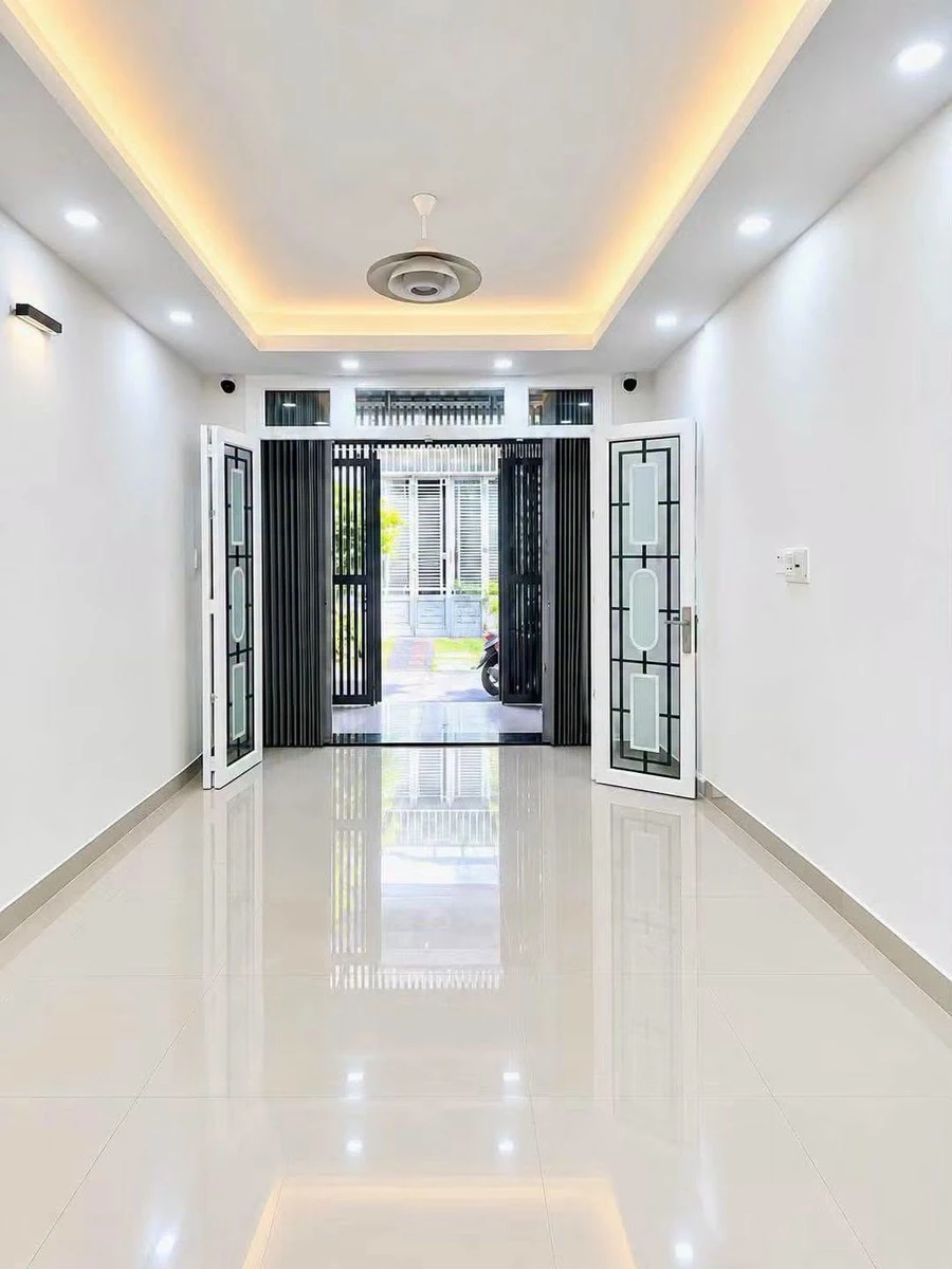 Bán nhà 5 tầng BTCT hẻm ô tô 7 phòng ngủ, 40m2 gần chợ Nguyễn Tri Phương, Quận 10 - Ảnh thu nhỏ 2