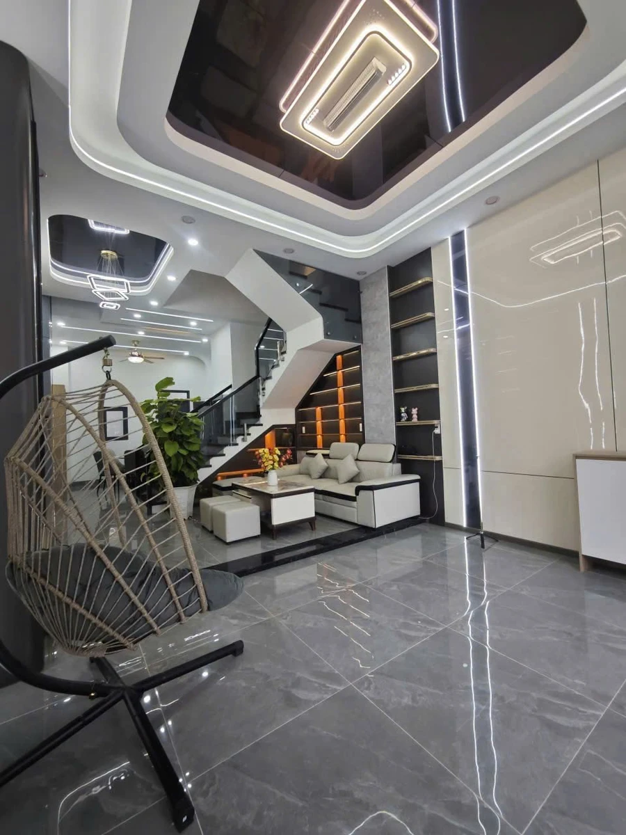 Bán nhà phố Icon Center Dĩ An 64m² 4PN 4.8 tỷ - Ảnh thu nhỏ 4