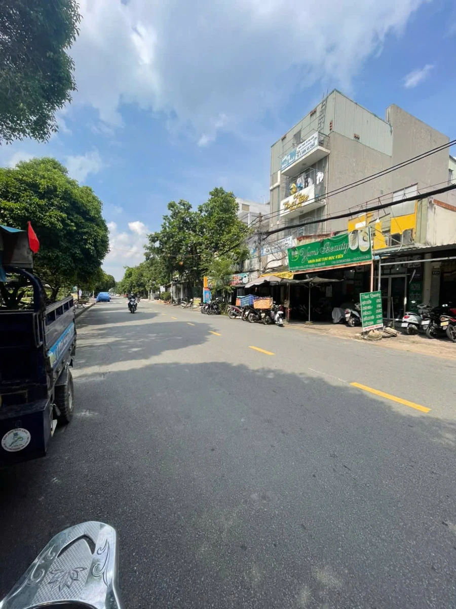 Bán nhà mặt tiền Kênh 19/5 Tây Thạnh 100m² - Ảnh thu nhỏ 3