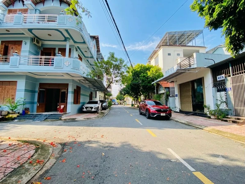 Bán đất mặt tiền Phạm Hàm, 100m² Quảng Ngãi