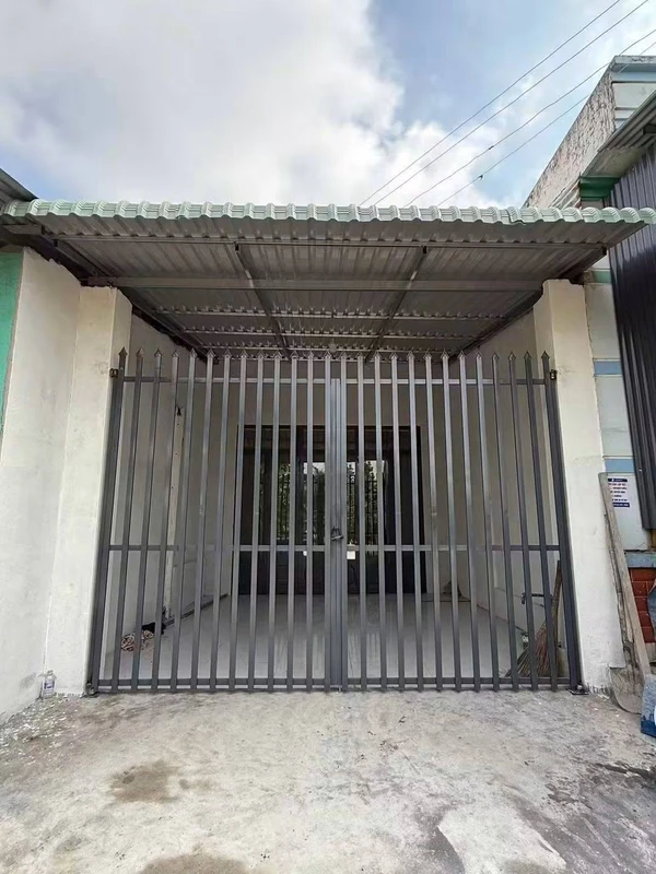 Bán nhà hẻm 4x25m, 2 phòng ngủ, 100m² ở Tây Ninh