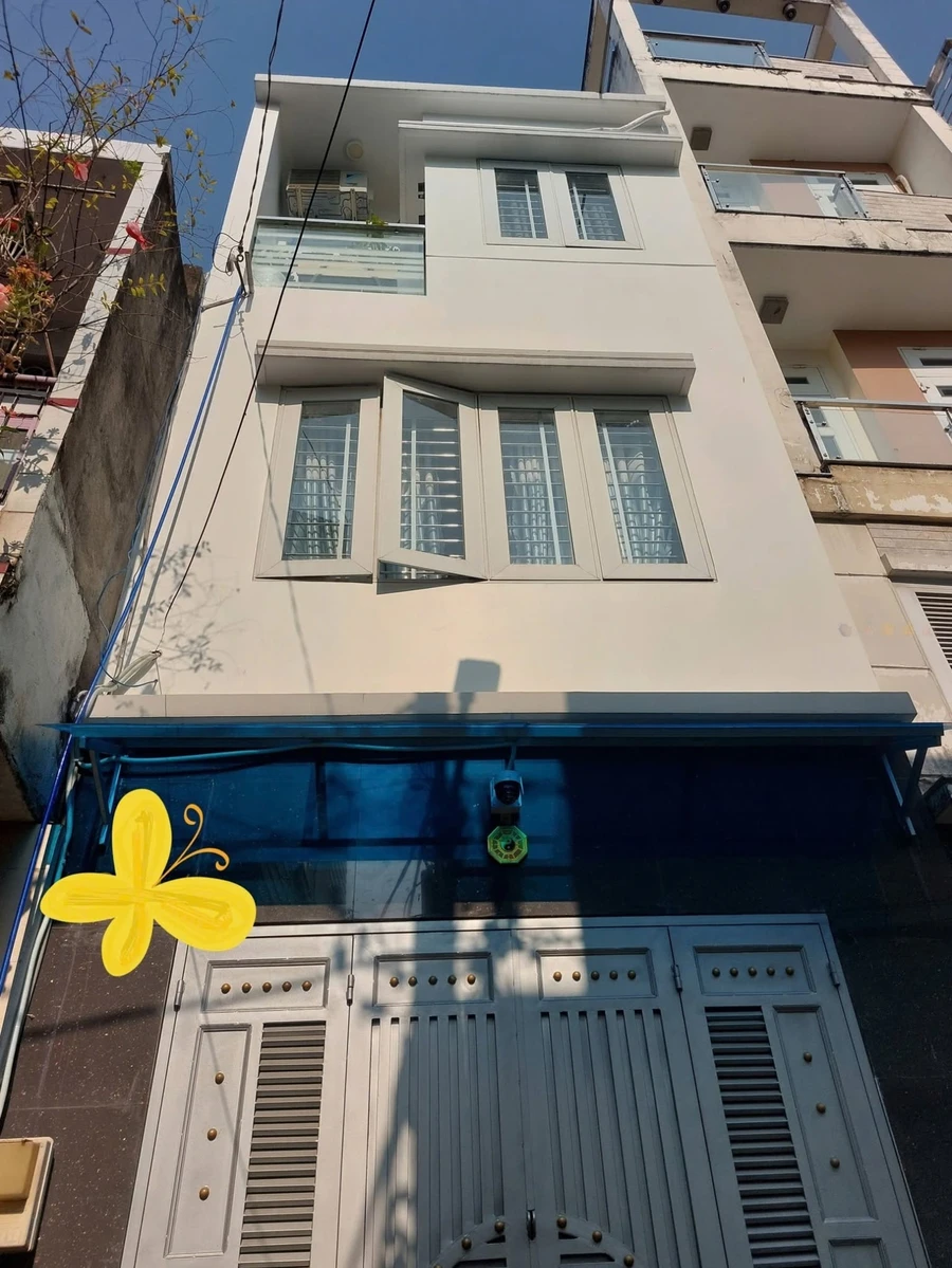 Bán nhà phố 4.5x10.4m, 3 tầng 2PN P2 Q11 - Ảnh 1