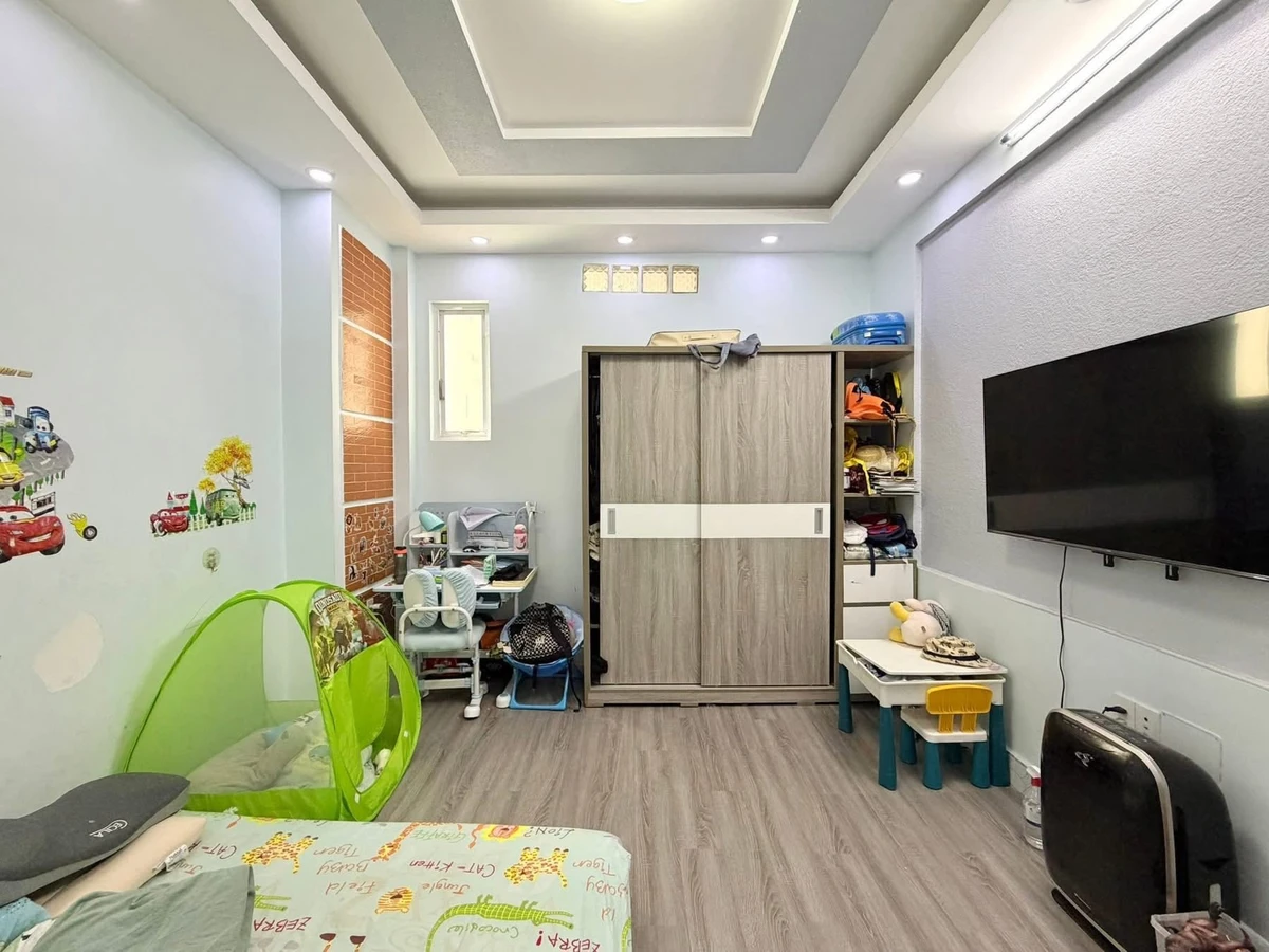 Bán nhà phố 4 tầng 5 phòng ngủ sân riêng Cây Quéo Bình Thạnh 6.95 tỷ - Ảnh thu nhỏ 5
