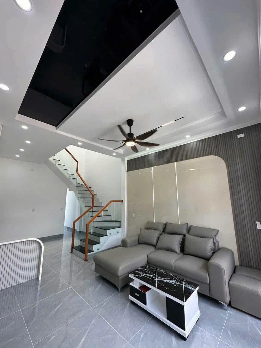 Nhà mới đẹp bán Trảng Dài, 135m², 3 phòng ngủ, 2 tỷ 880 - Ảnh thu nhỏ 2