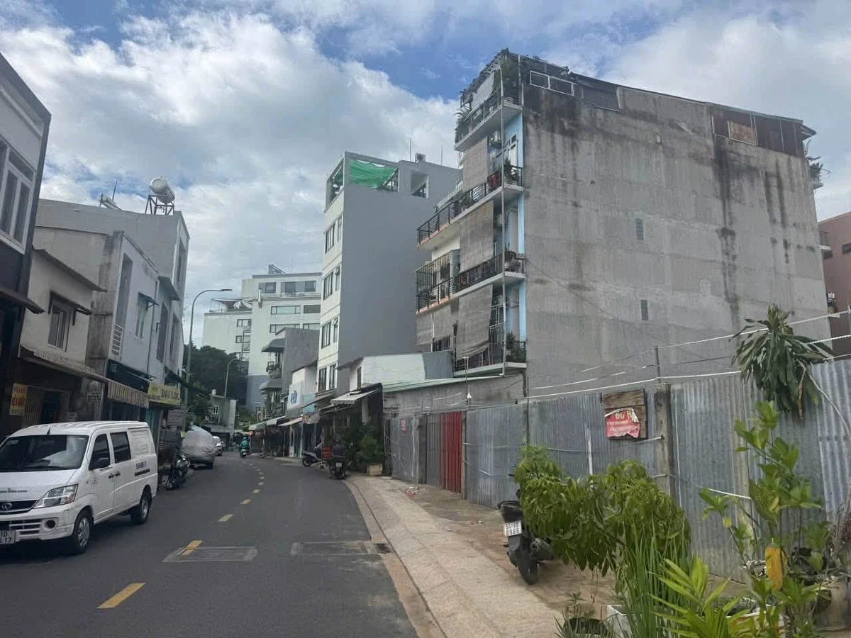 Bán đất mặt tiền hẻm Ung Văn Khiêm 6x19m, 24,5 tỷ, Quận 7 - Ảnh thu nhỏ 2