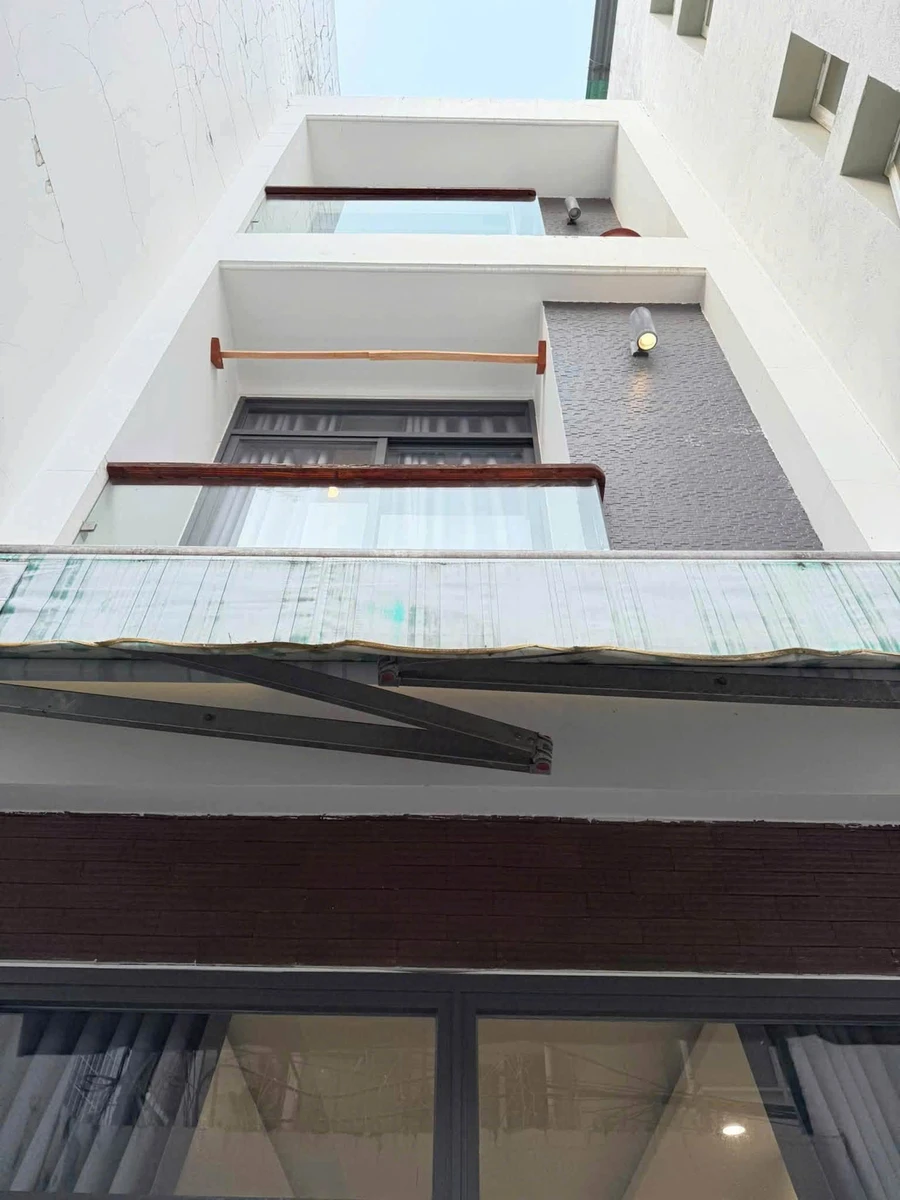 Bán nhà 4 phòng ngủ 58m² đường Bạch Dương gần biển Vũng Tàu - Ảnh 1