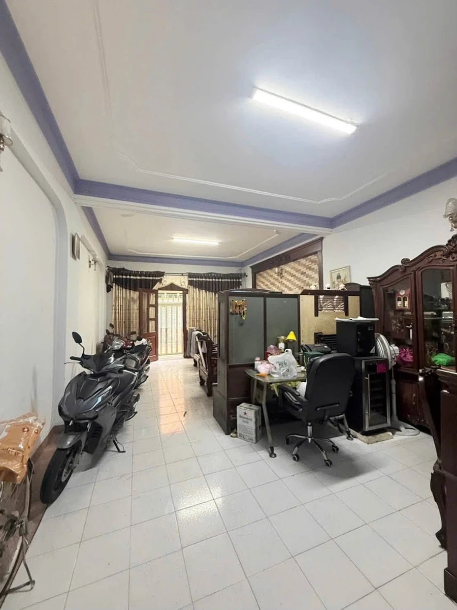 Bán nhà hẻm 7m Quang Trung, Gò Vấp, 85m2, 3 tầng, giá 11,99 tỷ - Ảnh thu nhỏ 2