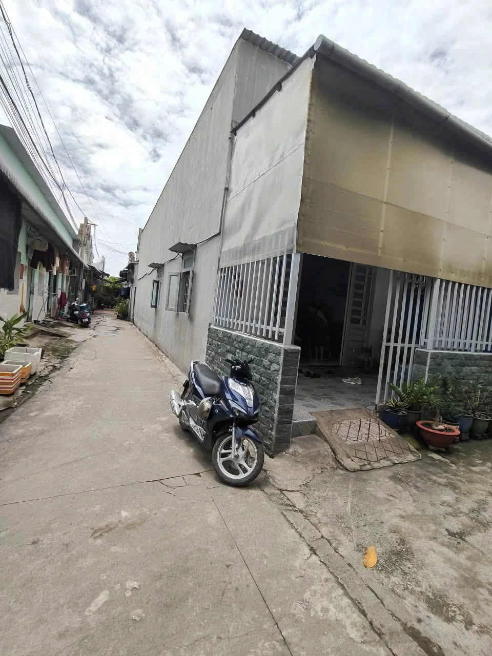 Bán nhà SHR 2PN 100.9m² Tân Phước Khánh gần chợ - Ảnh 1