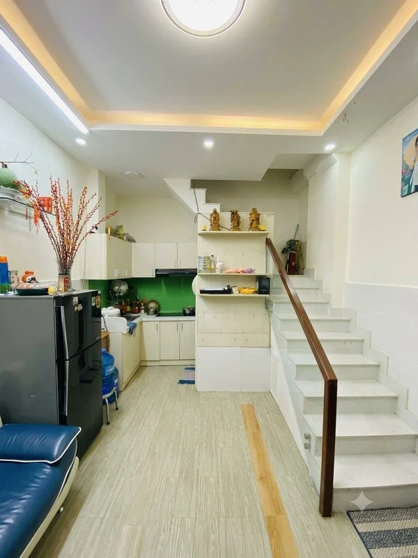 Bán nhà 36m2 10 tỷ Hoàng Sâm Cầu Giấy Hà Nội botloc