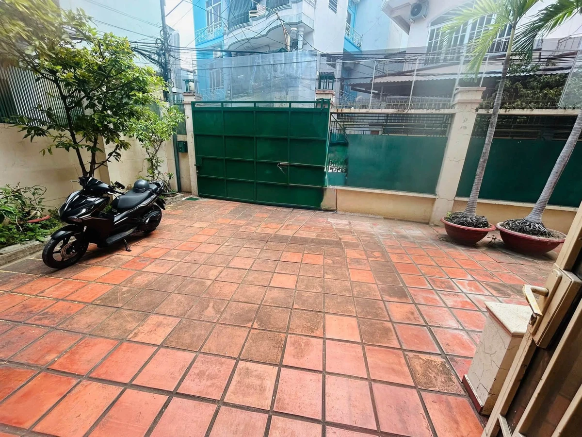 Bán biệt thự sân vườn 198m² 11,5 tỷ Nha Trang - Ảnh thu nhỏ 2