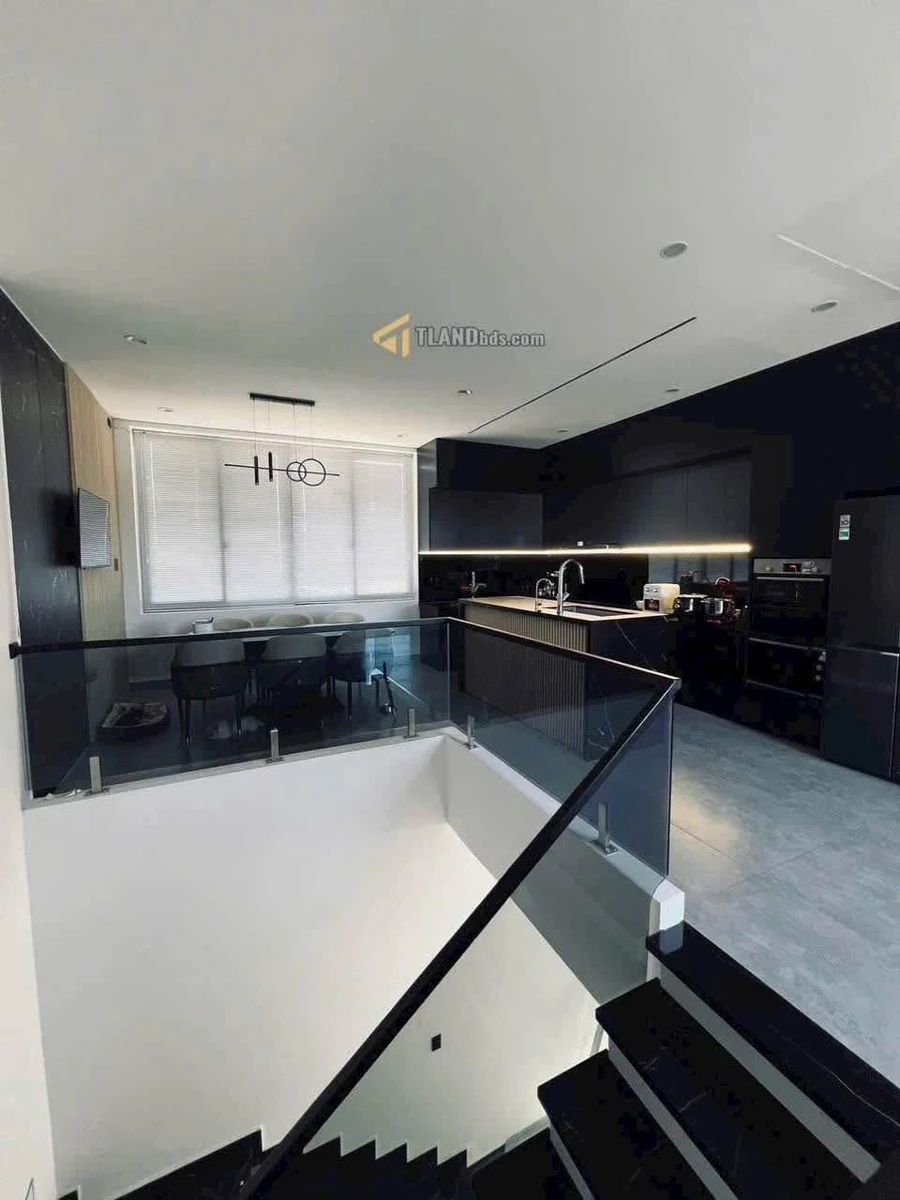 Bán villa sân vườn 236m2 gần chợ Ngô Quyền, Đà Lạt giá 15,3 tỷ - Ảnh thu nhỏ 4
