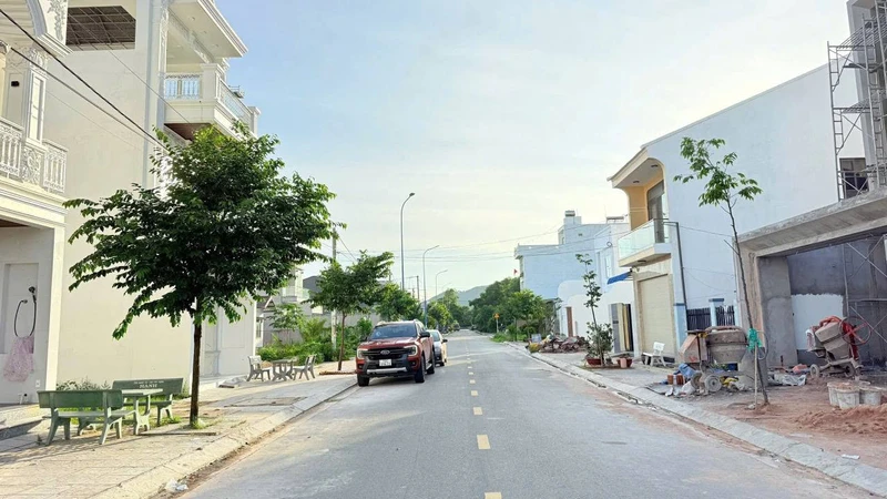 Bán đất Phạm Ngọc Thạch Phước Hải 100m2 giá 3tỷ650