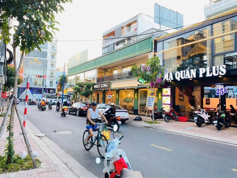 Bán nhà mặt tiền 120m² Chu Mạnh Trinh, Vũng Tàu, 12.4 tỷ