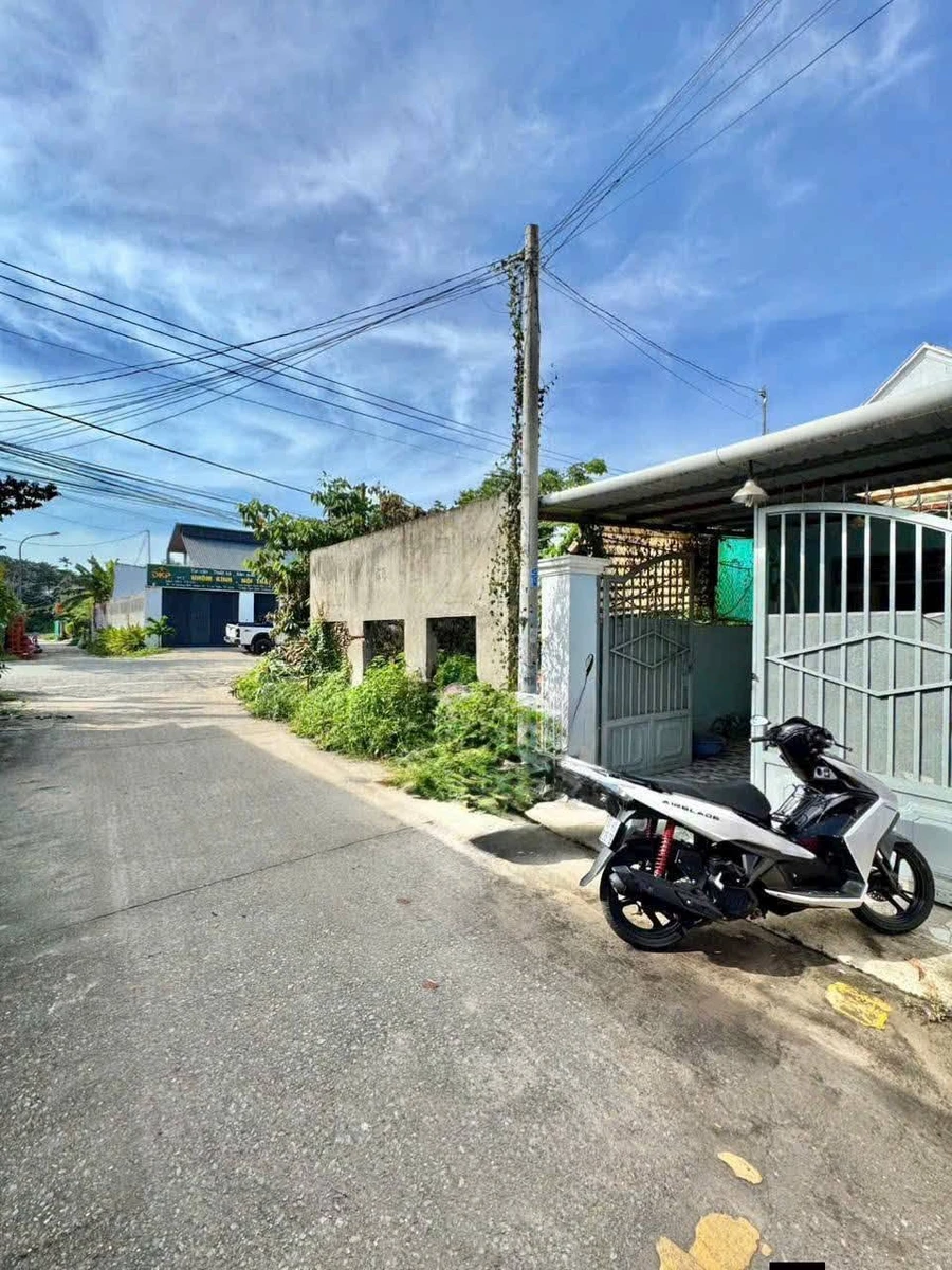 Bán nhà mặt tiền Bình Nhâm, 90m², 2 phòng, 2,75 tỷ - Ảnh thu nhỏ 4