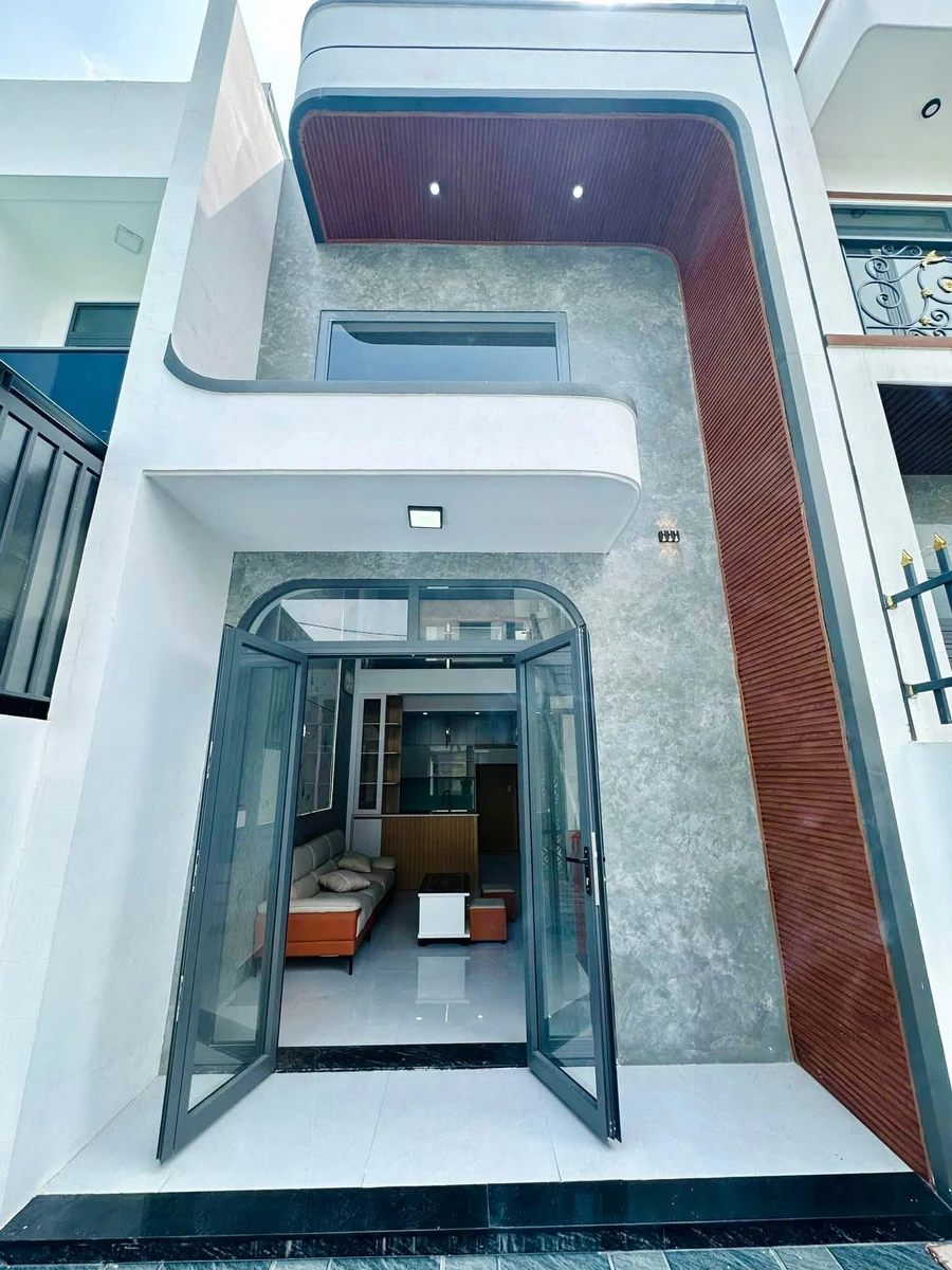 Bán nhà gác lửng 115m² sổ riêng gần chợ Thạnh Phú, giá 2.35 tỷ - Ảnh 1