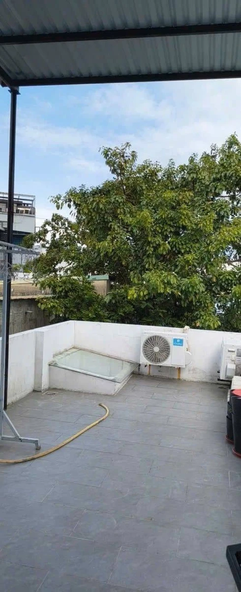 Nhà 3 tầng 84.9m2 Lê Duẩn Đà Nẵng, giá 7.85 tỷ - Ảnh thu nhỏ 2