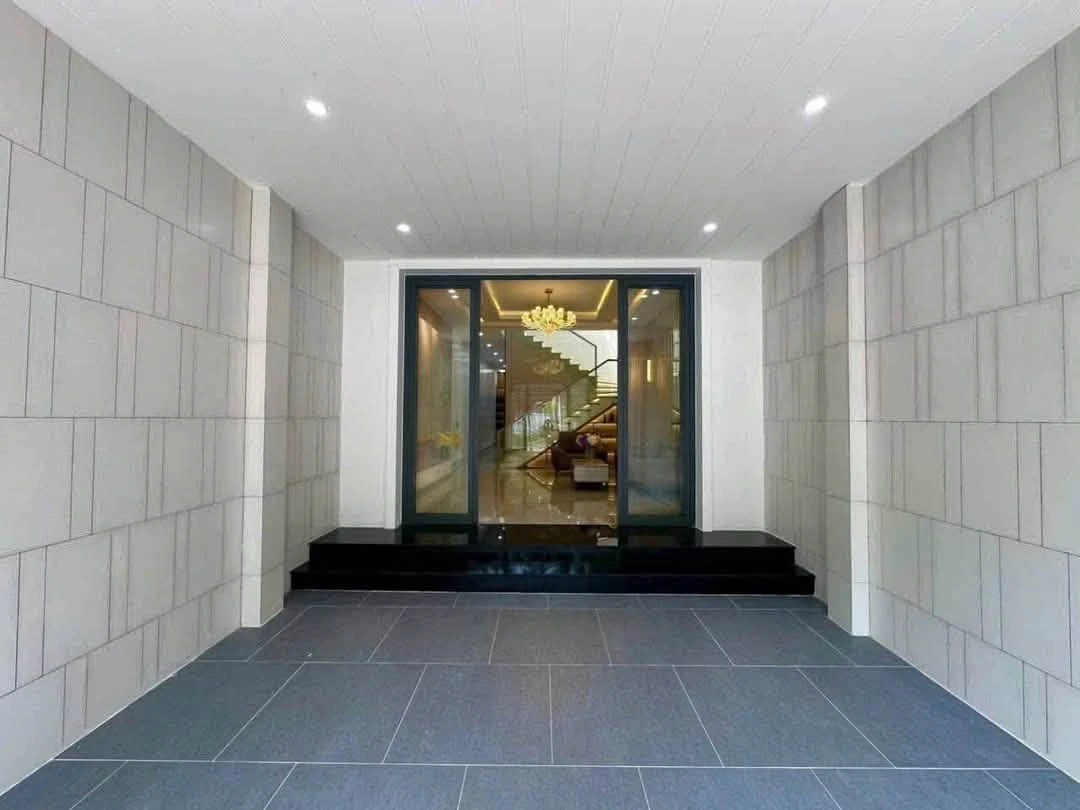 Bán nhà Phú Cường 5x22m, 3 PN, 3 WC, đối diện công viên 3.23 tỷ - Ảnh thu nhỏ 2