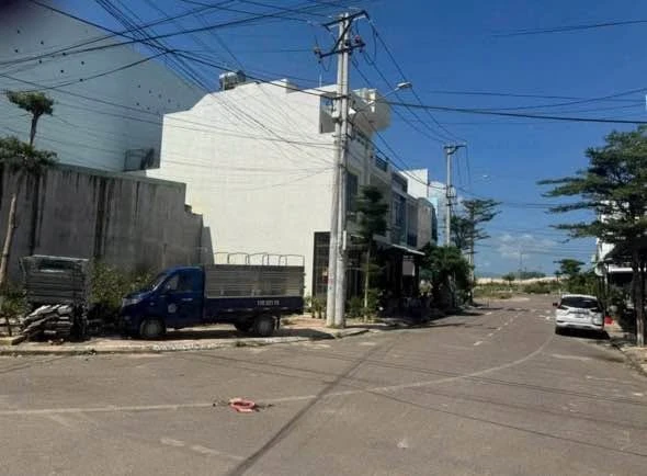 Bán đất lô góc 71,48m² Quy Nhơn 3 tỷ 3