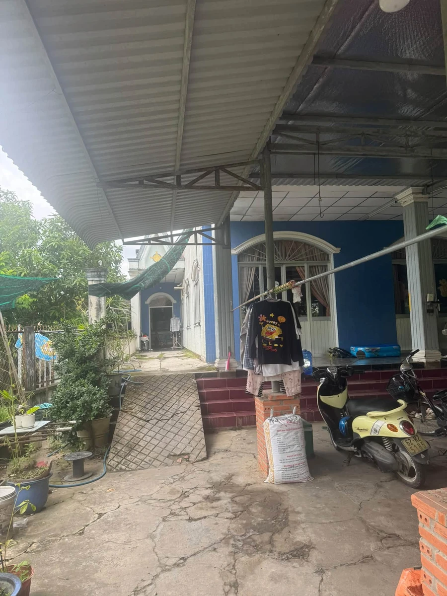 Bán nhà mặt tiền Lê Văn Kiệt, Phường 6, Tân An, Long An, 623m2, giá 6,2 tỷ - Ảnh thu nhỏ 3
