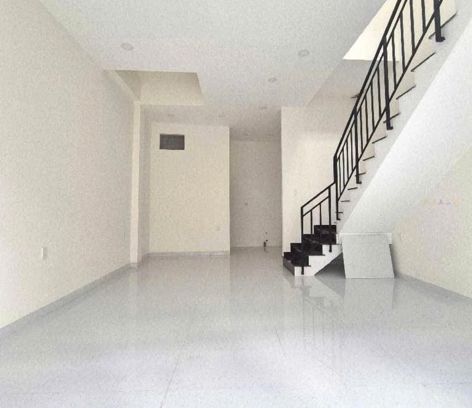 Bán nhà mặt tiền Nguyễn Thị Thập Q.7, 46m2, gần Lotte Mart - Ảnh 1