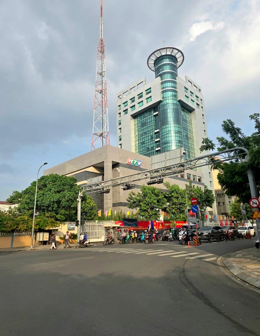 Bán nhà 2 tầng 79m2 hẻm 18 Nguyễn Thị Minh Khai, Đa Kao, Quận 1 - Ảnh 1