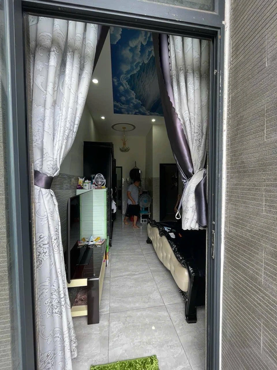 Bán nhà mặt tiền Phan Đăng Lưu, 111.7m², 4 PN, 5 tỷ - Ảnh 1